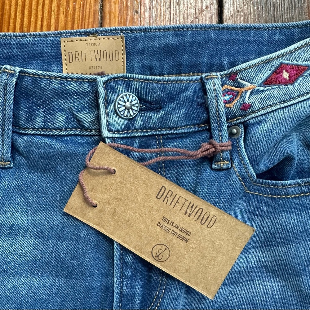 NWT Driftwood Colette Aztec embroidered cuff & waist jeans 27 - Picture 2 of 7
